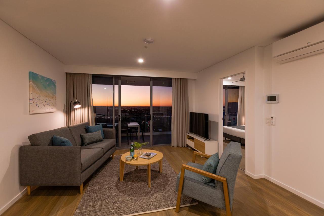 Sky Broadwater Apartments Southport Екстериор снимка