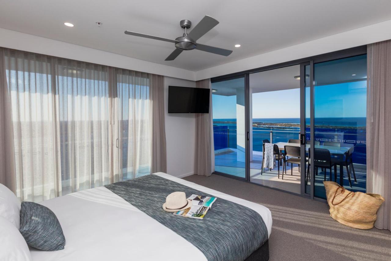 Sky Broadwater Apartments Southport Екстериор снимка