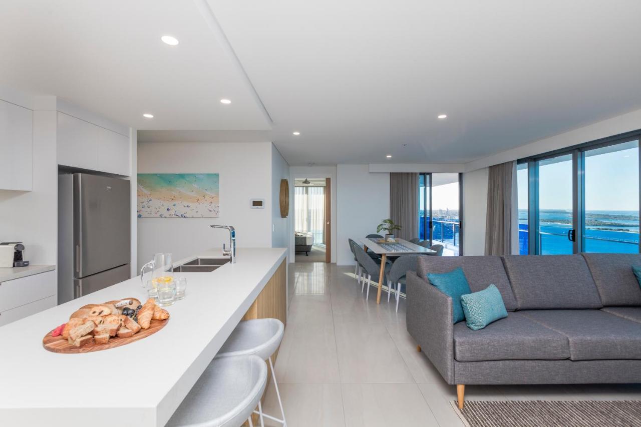 Sky Broadwater Apartments Southport Екстериор снимка