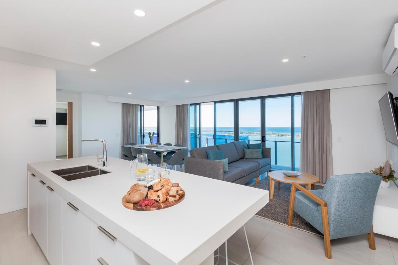 Sky Broadwater Apartments Southport Екстериор снимка