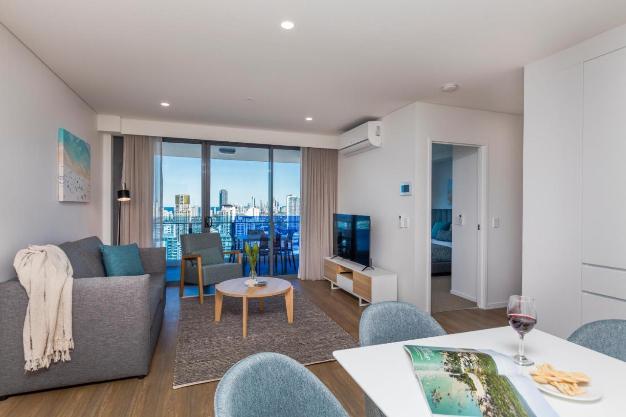 Sky Broadwater Apartments Southport Екстериор снимка