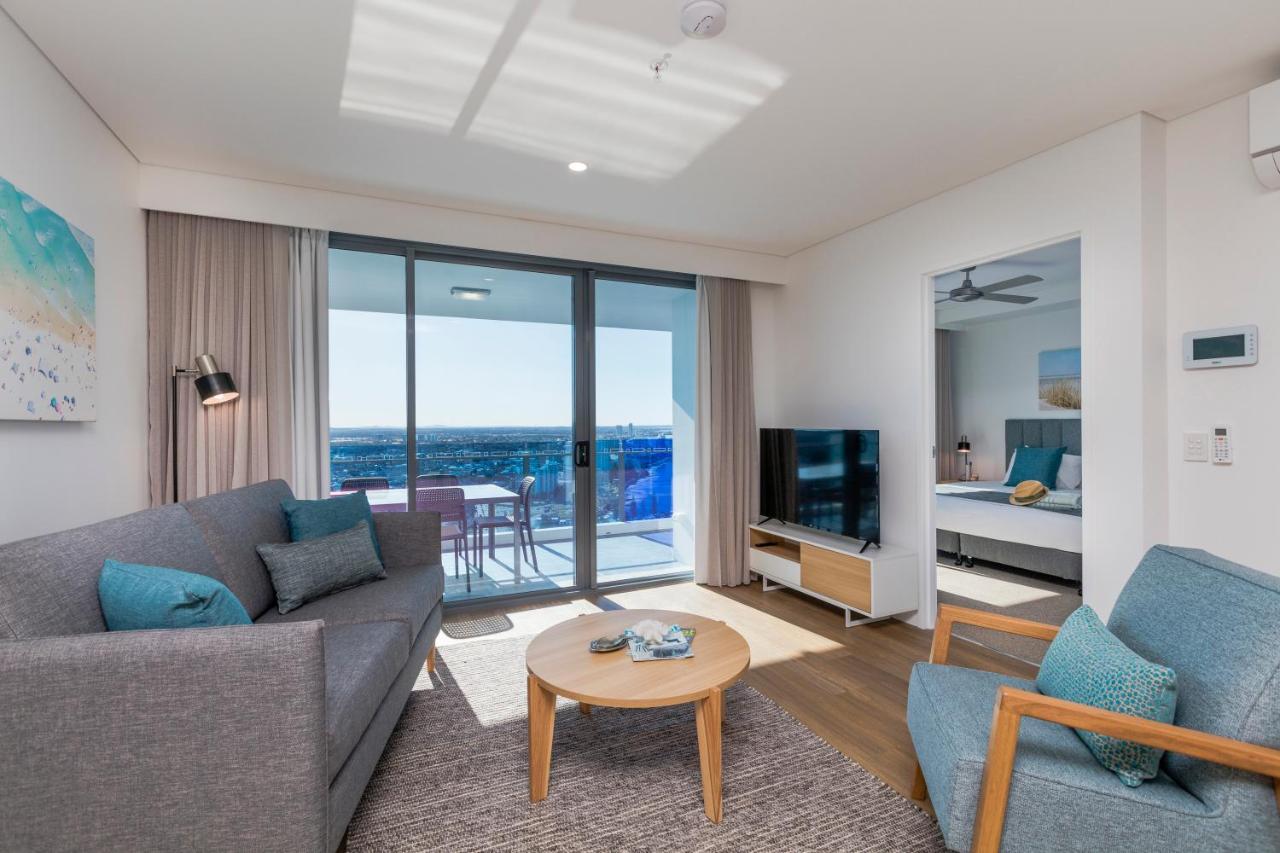 Sky Broadwater Apartments Southport Екстериор снимка
