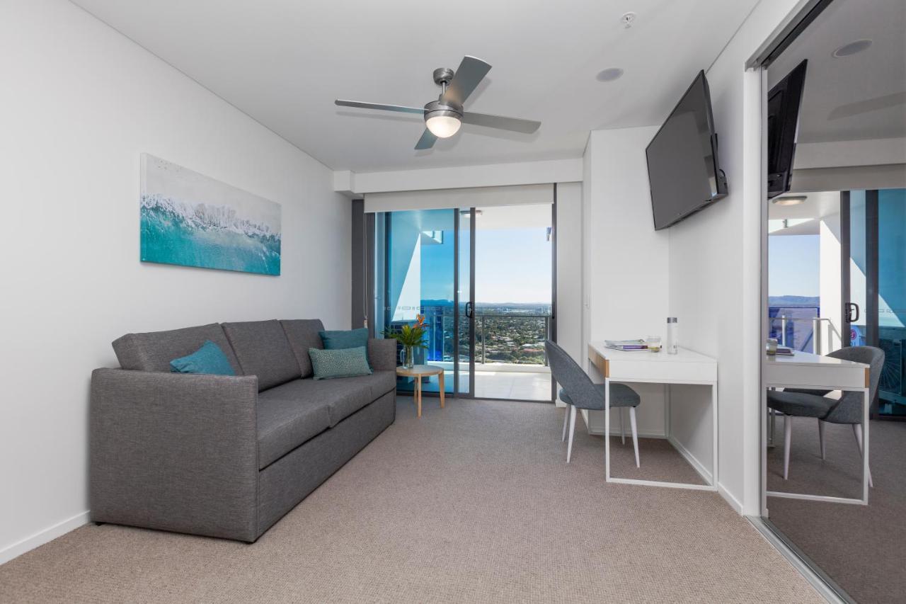 Sky Broadwater Apartments Southport Екстериор снимка