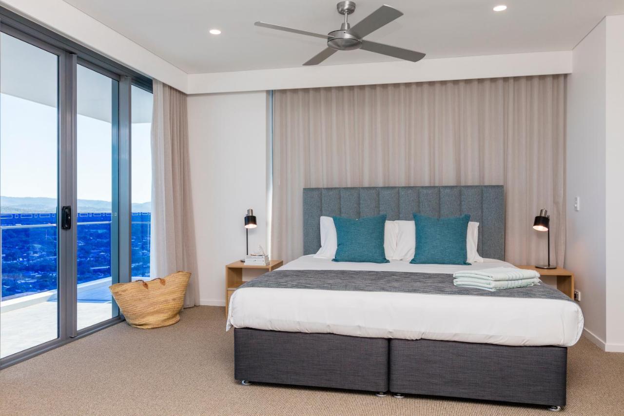 Sky Broadwater Apartments Southport Екстериор снимка