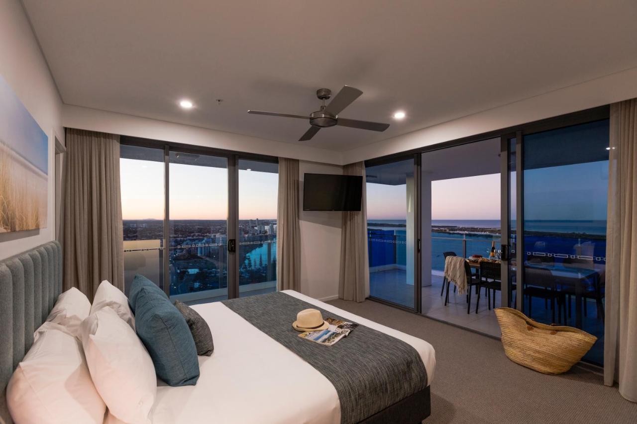 Sky Broadwater Apartments Southport Екстериор снимка